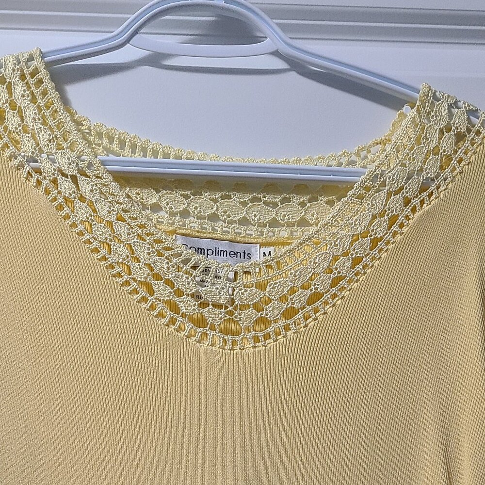 Compliments Yellow Blouse - Picture 2 of 3